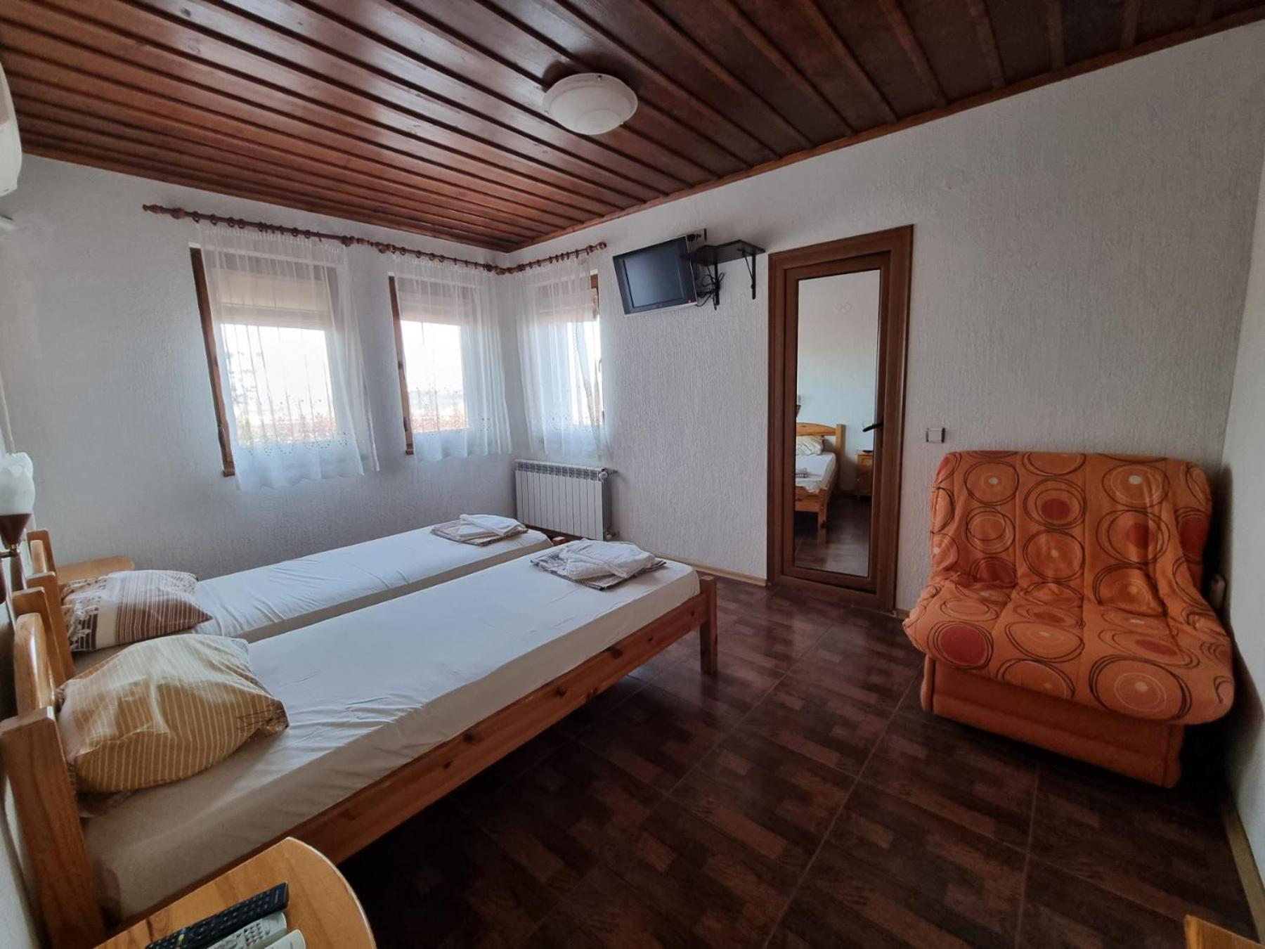Къща За Гости Билдникс Malko Tŭrnovo Extérieur photo