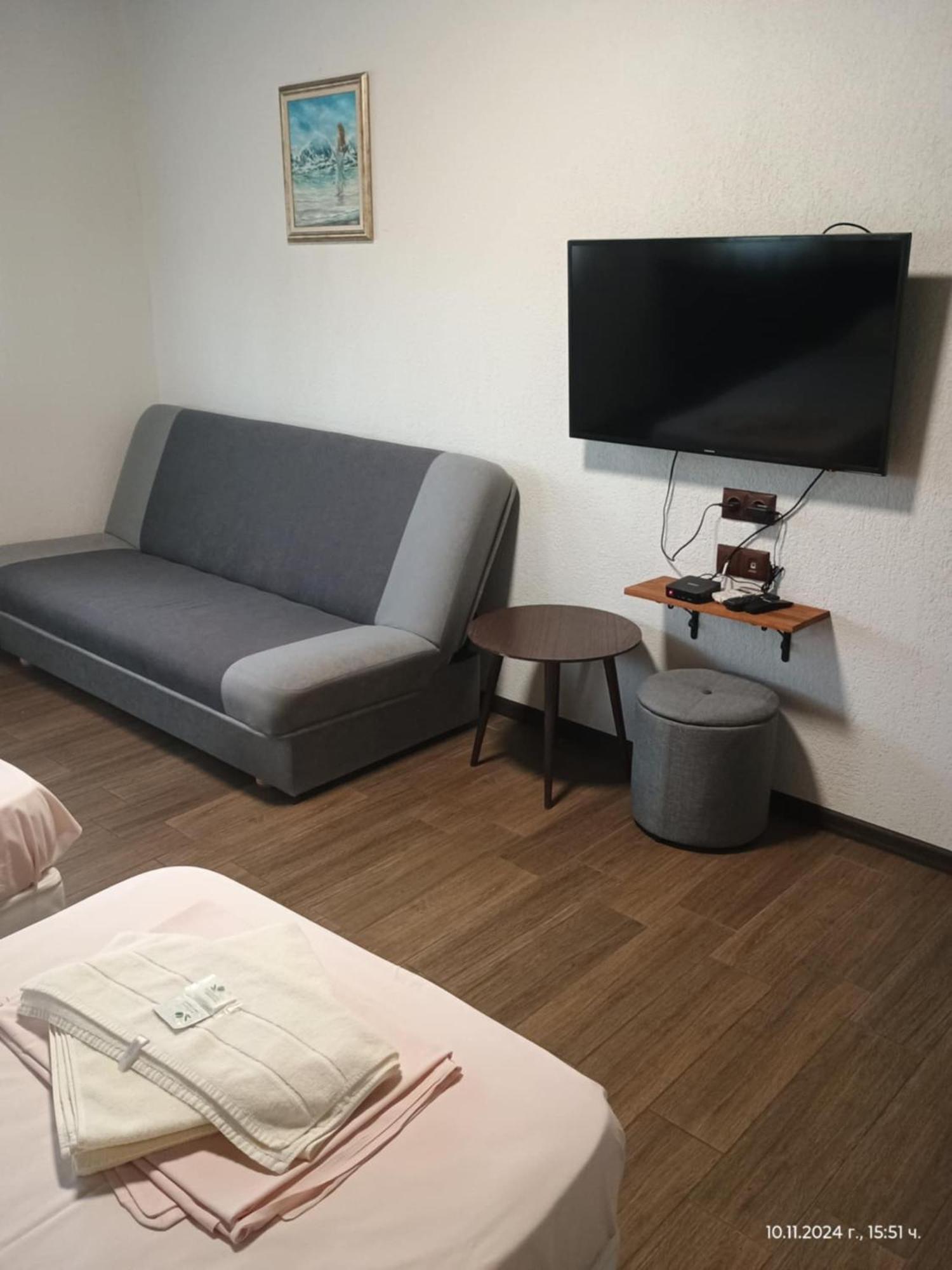 Къща За Гости Билдникс Malko Tŭrnovo Extérieur photo